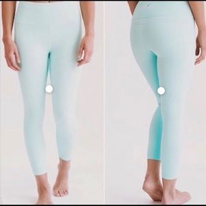 Zyia Capri leggings with side pockets